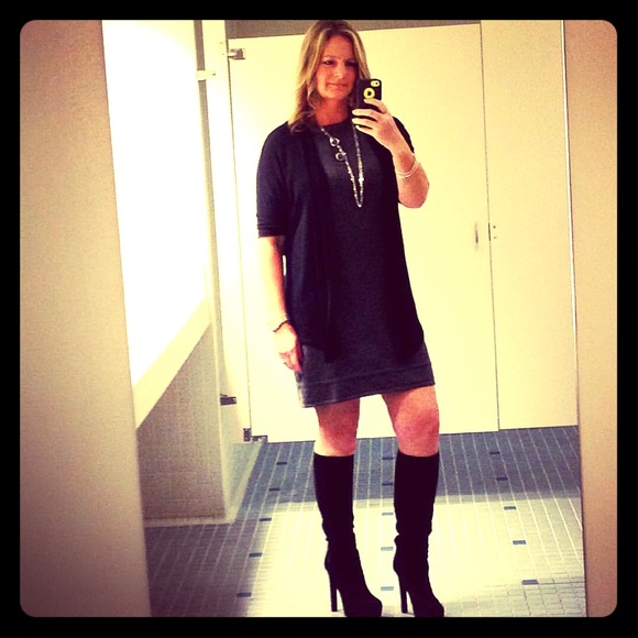 Meet your Posher, Coleen - Picture 1 of 7